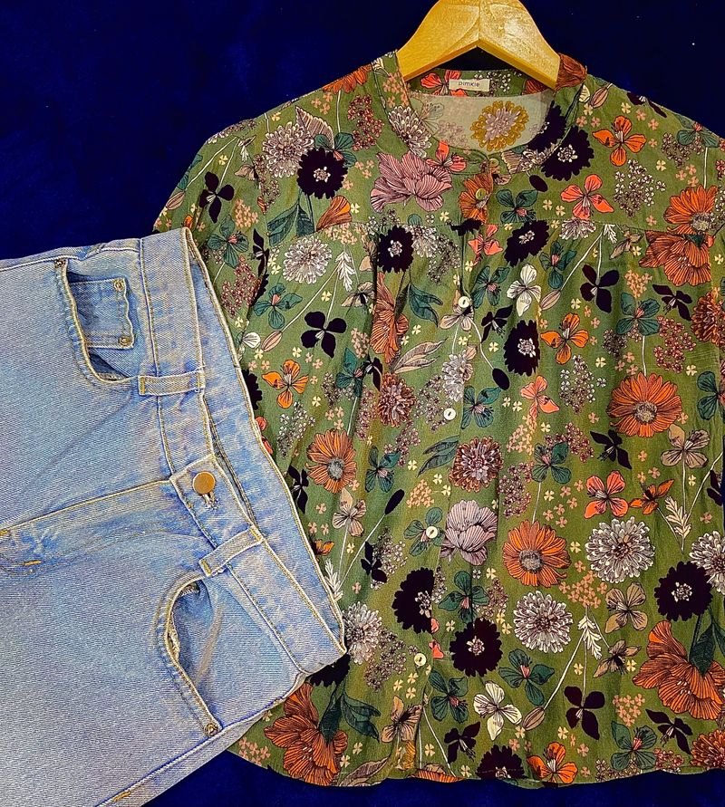 Floral Crepe Shirt with High Waist Denim💜