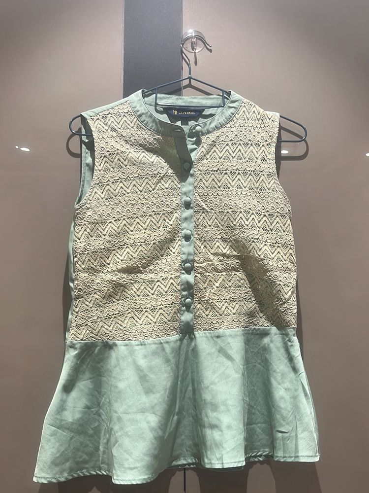 Green Sleeveless Top With Designer Neck