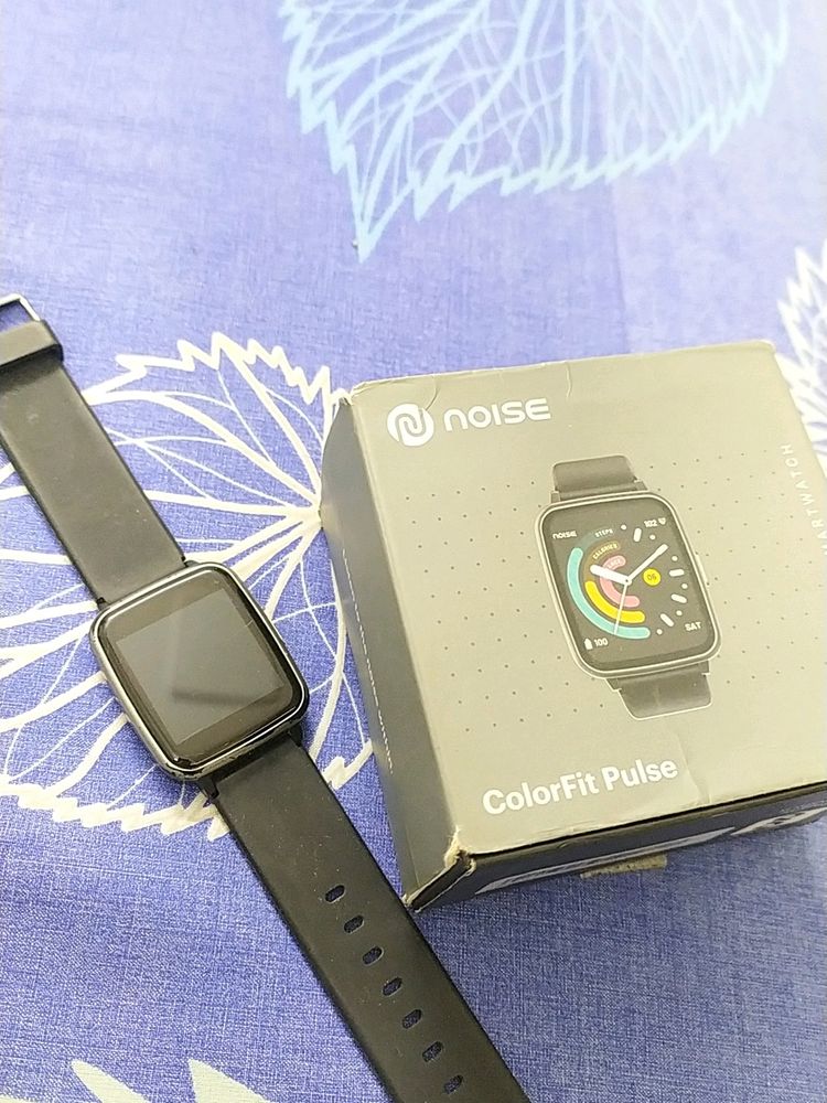 Noise Colorfit Pulse Smart Watch