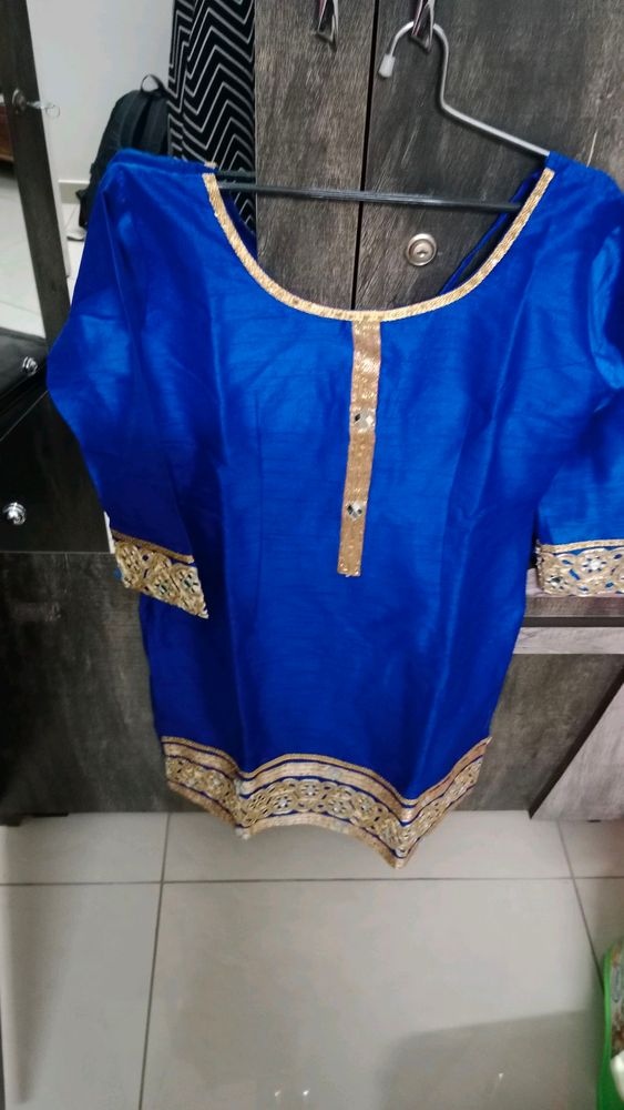 party wear  short kurti