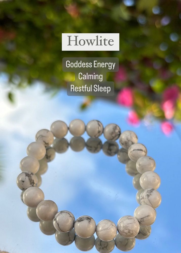 Howlite - Reiki Infused Bracelet