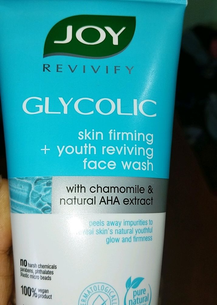 Joy Glycolic Face Wash