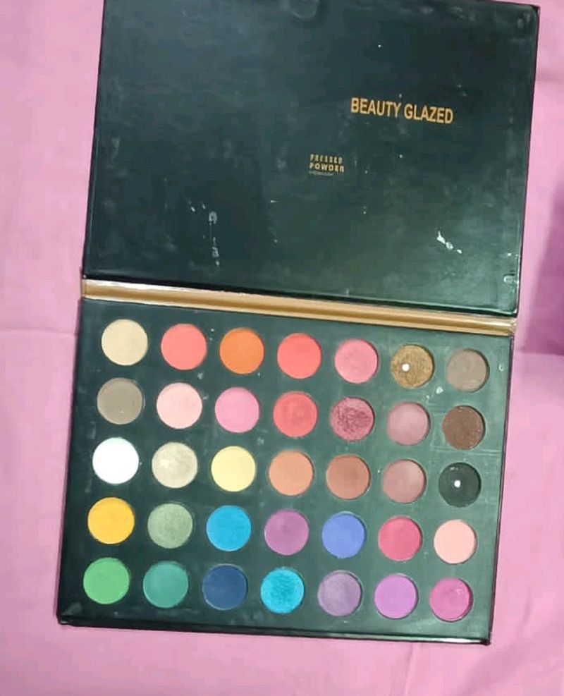 Eyeshadow Palette