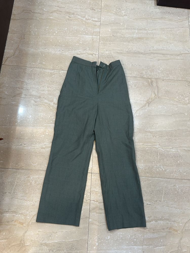 High Waist-24 Trouser