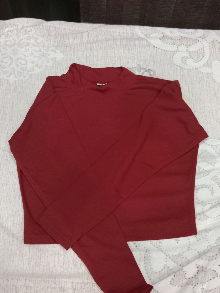 Basic Red Top