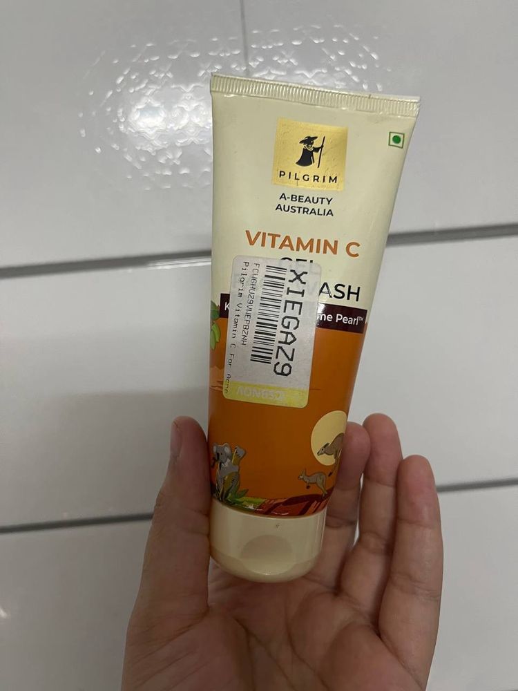 Pilgrim Australian Vitamin C Gel Face Wash for fo