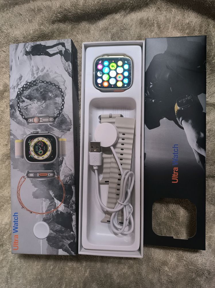Ultra 8 Clone Smart Watch Box Pack New