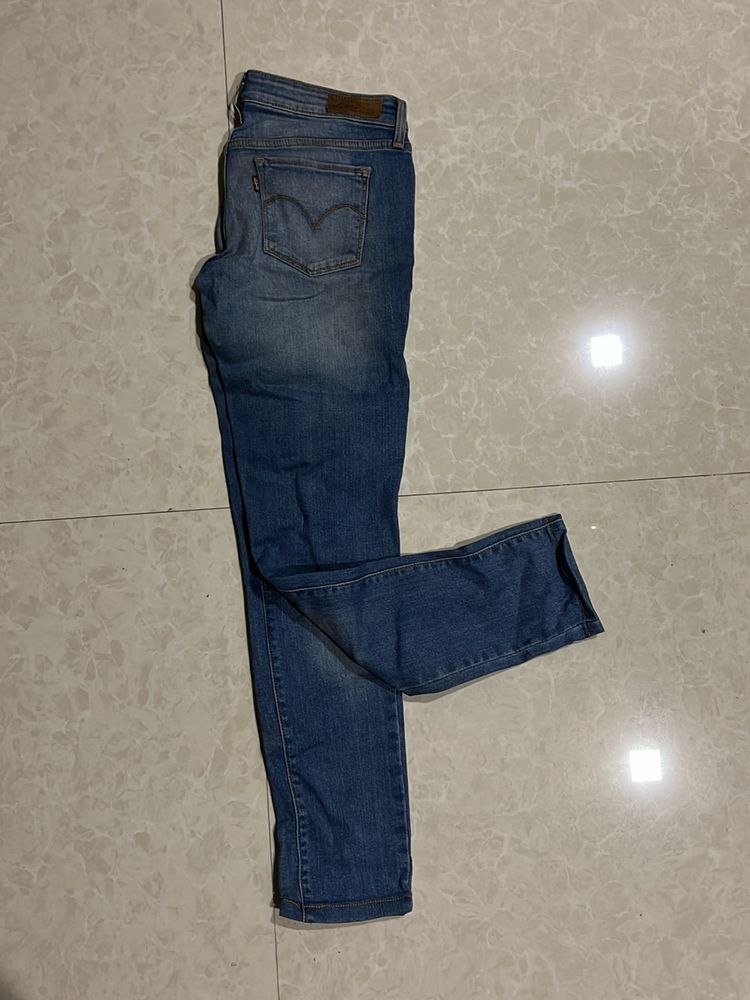 Levi’s Jeans