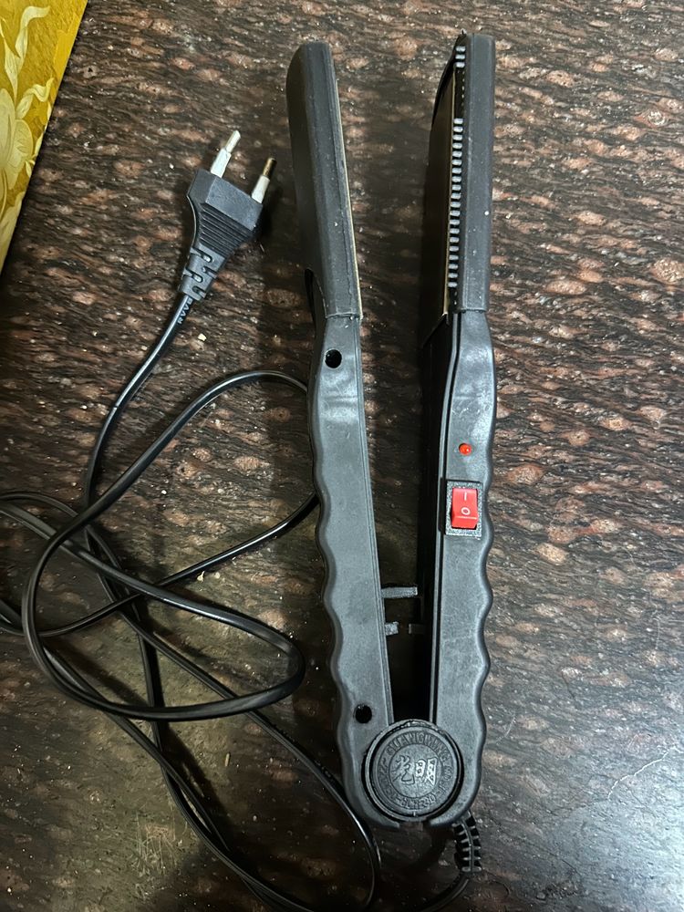 Hair Straightener