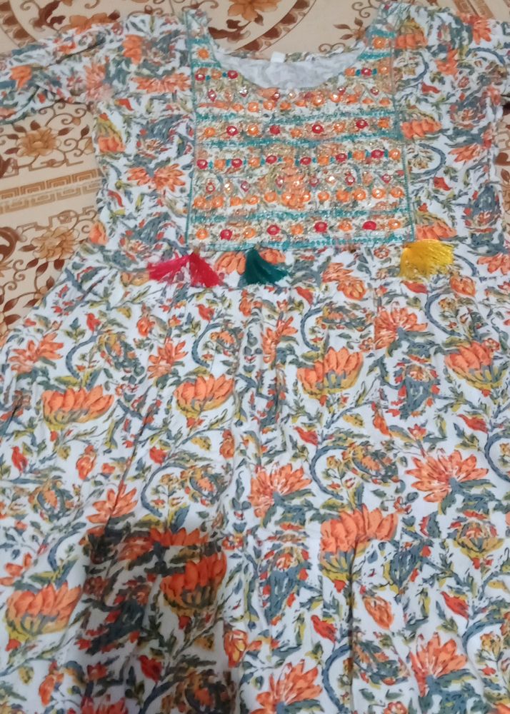 Like New Beautiful Short Kurti