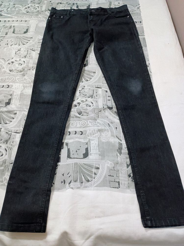 Offer Combo Of Black And Blue Jeans