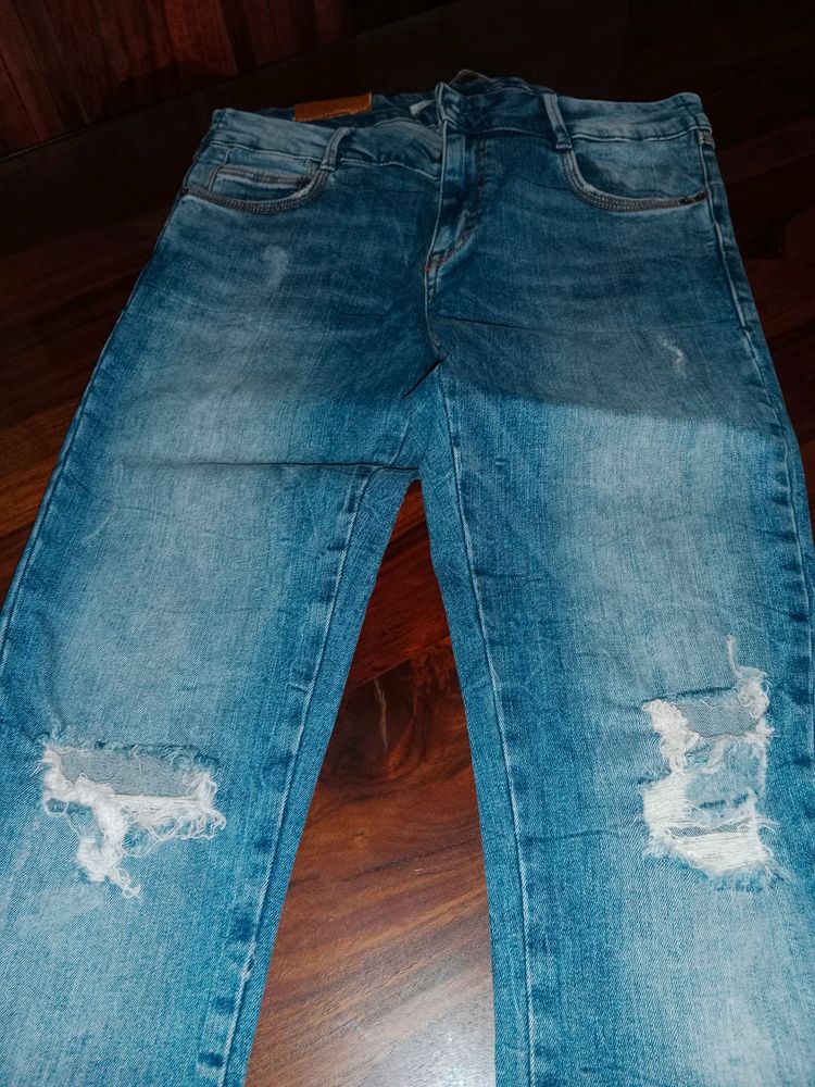 Zara Torn Denim jeans