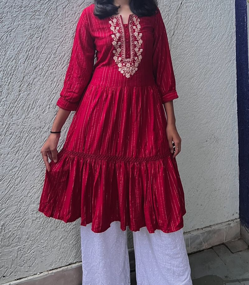 Red Kurta