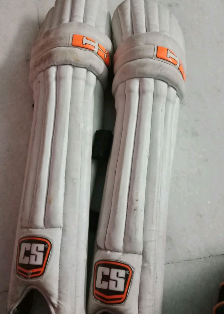 Leg Guard For Right Hand Batsman