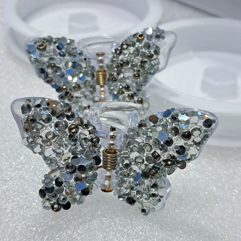 Glitter Butterfly White Claws (2pcs)