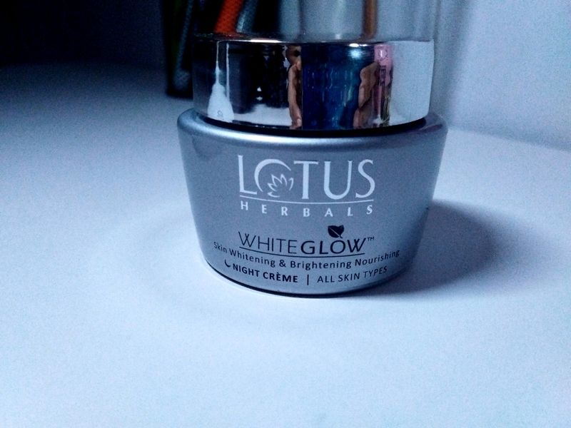 Lotus Night Creme`