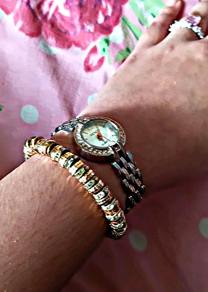 Watch And Bracelet Combo 🥰🌟