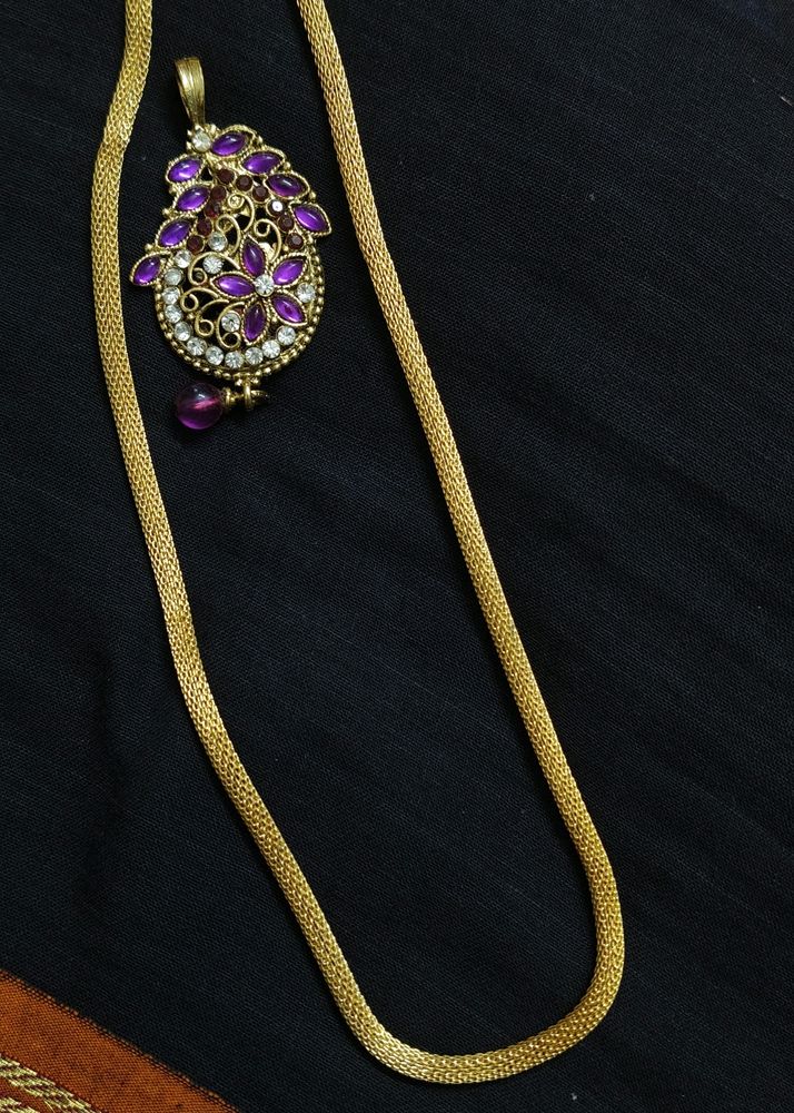 Glod Plated Thick Necklace With Pendant