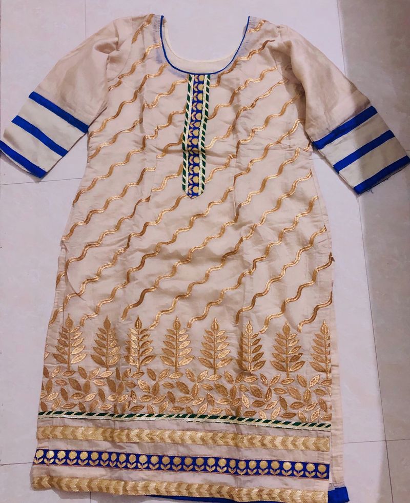 NEW DESIGNER EMBROIDED KURTA