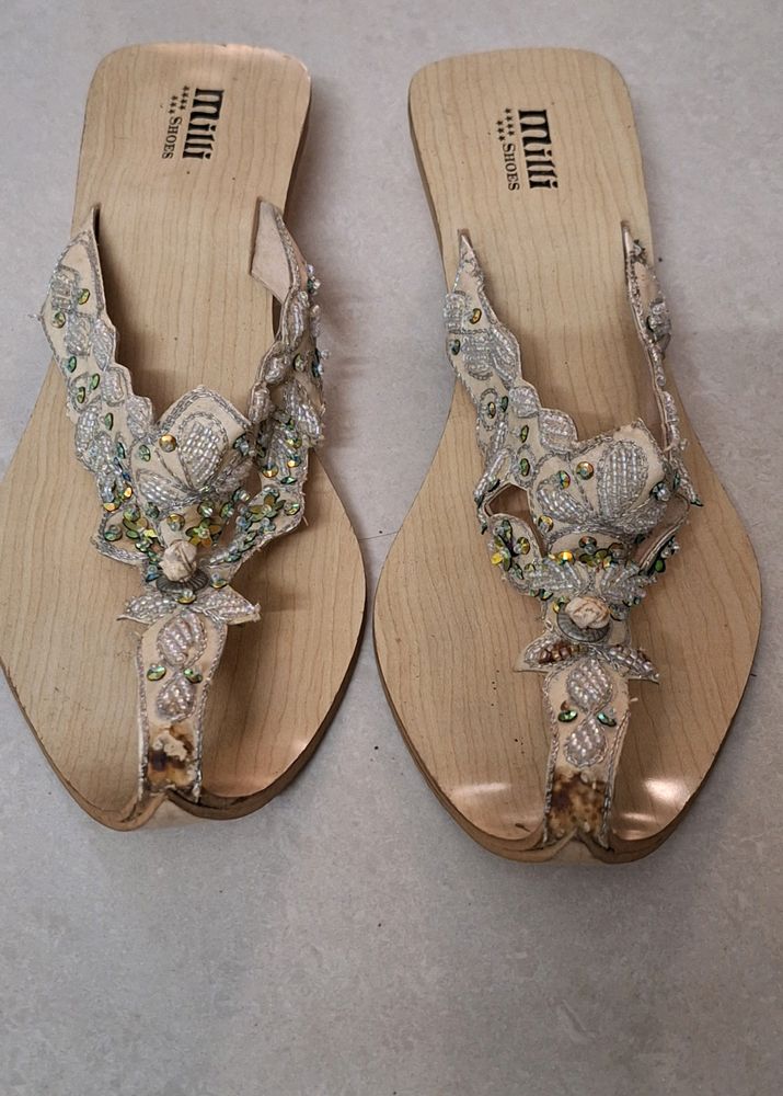 Embroidered Chappal Size 9.5 Inches