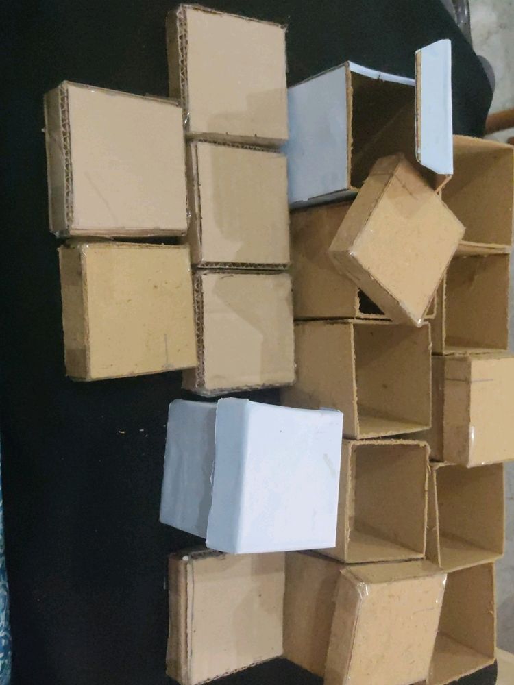 Carton/Packing Boxes Small