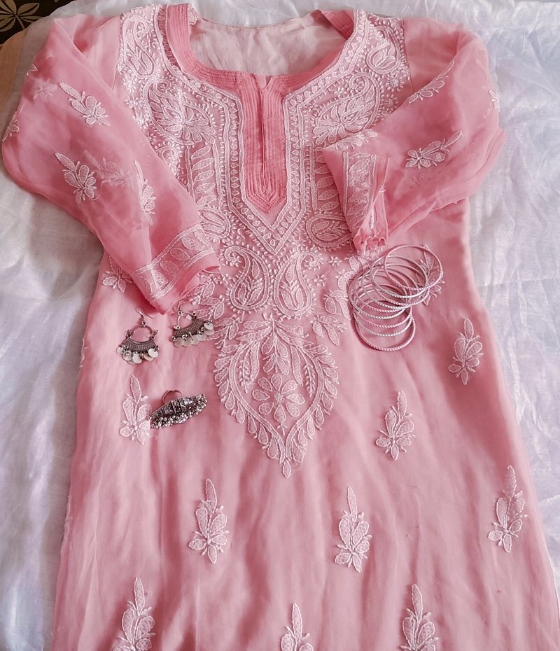 Prettiest Chikankari Kurti