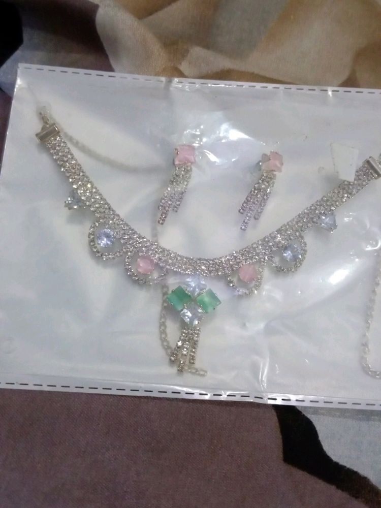 Diamond Neckless +Earing