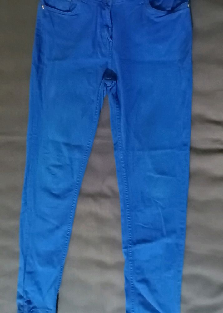 Perfect Streachable Jeans From Oxygen