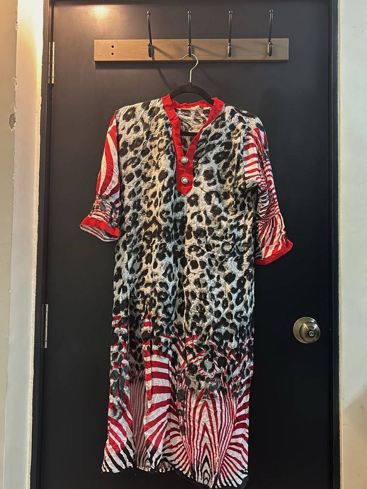 Preppy Kurta with Leopar print (Red)