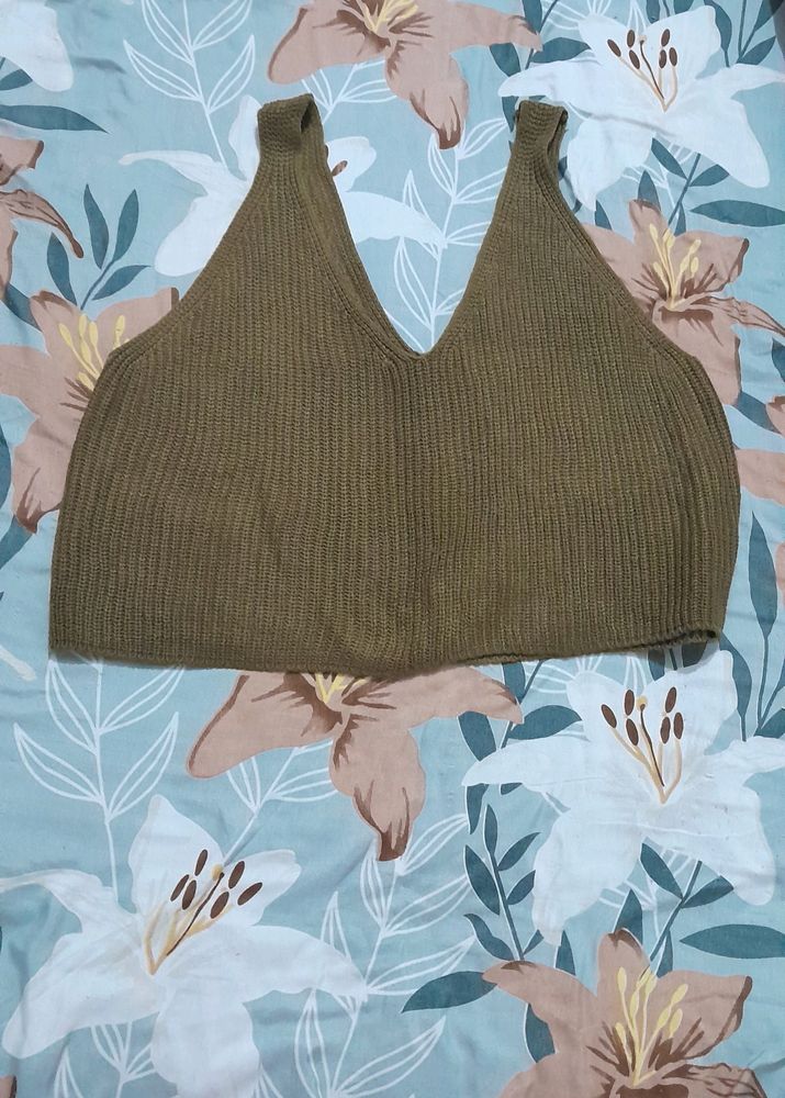 New V Neck Crop Top For Women