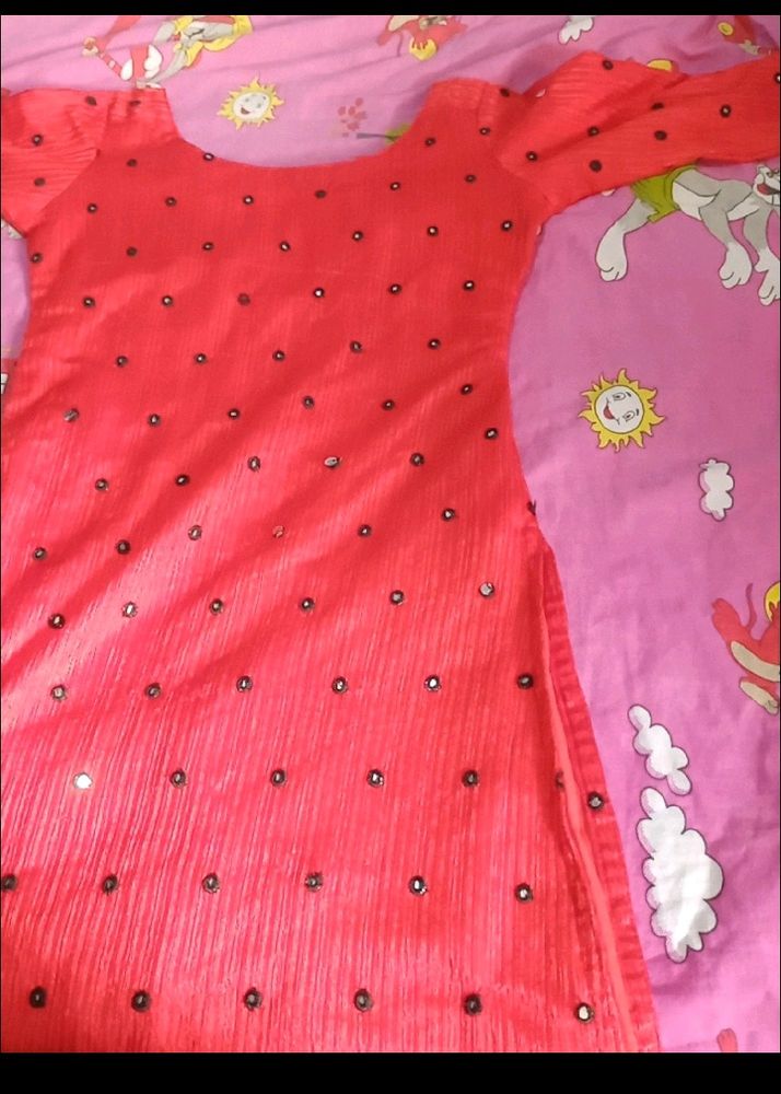 Red Kurti