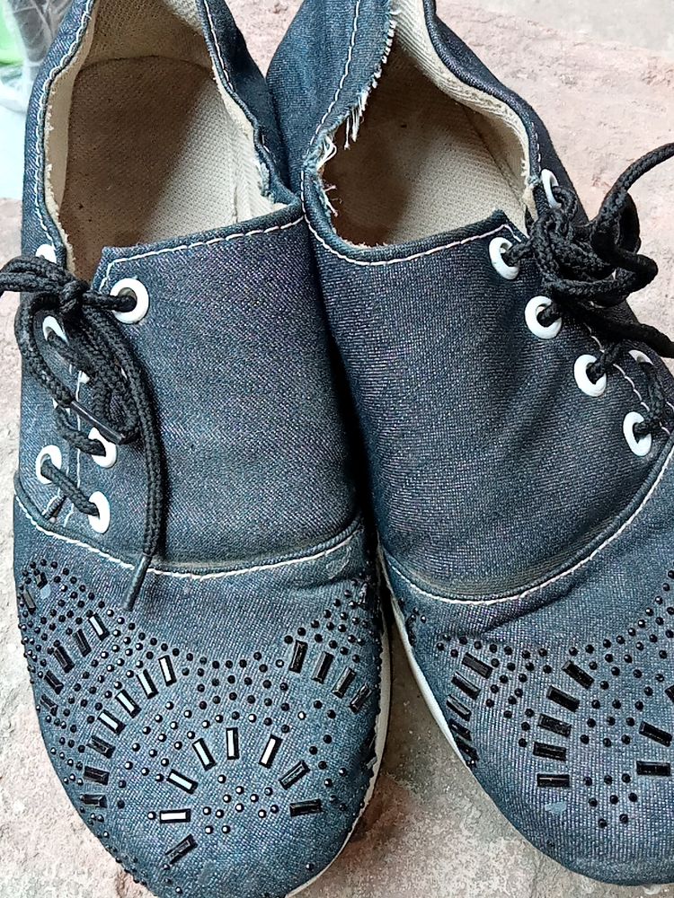 Denim Embroidered Shoes