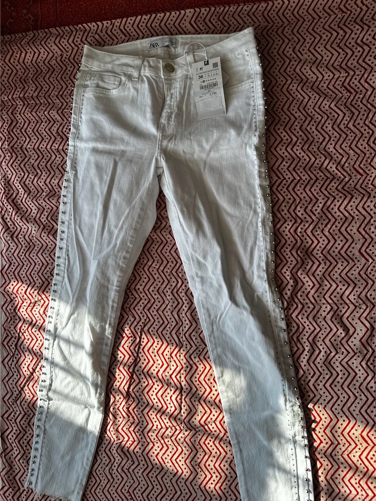 ZARA BRAND NEW JEANS