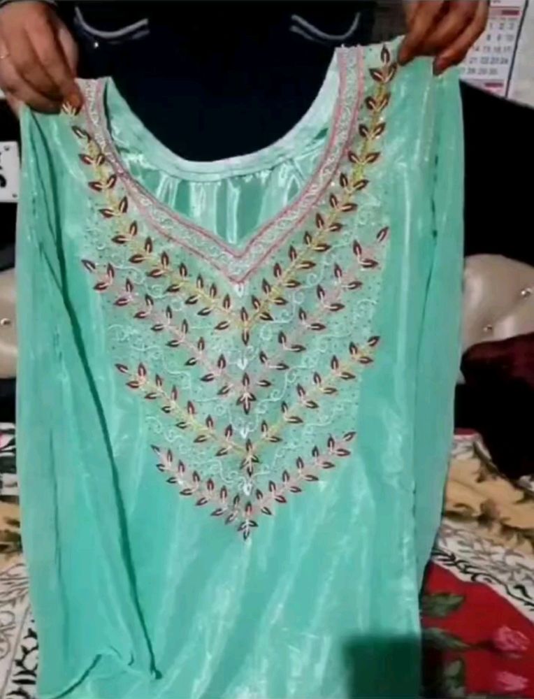 New Hand Zari Work Sarara Dress Ne