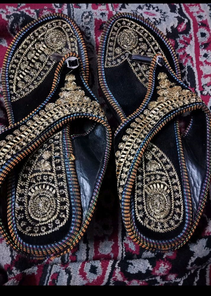 Ethnic Black slipper Jodhpuri