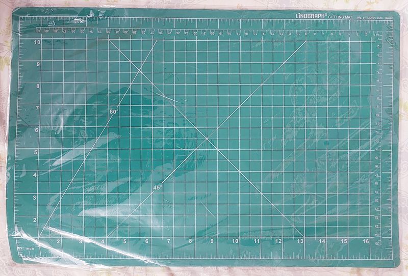 A3 CUTTING MAT - NEVER USED