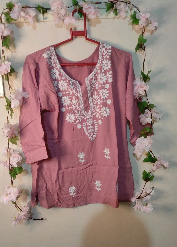 Short Length Chikankari Kurti.