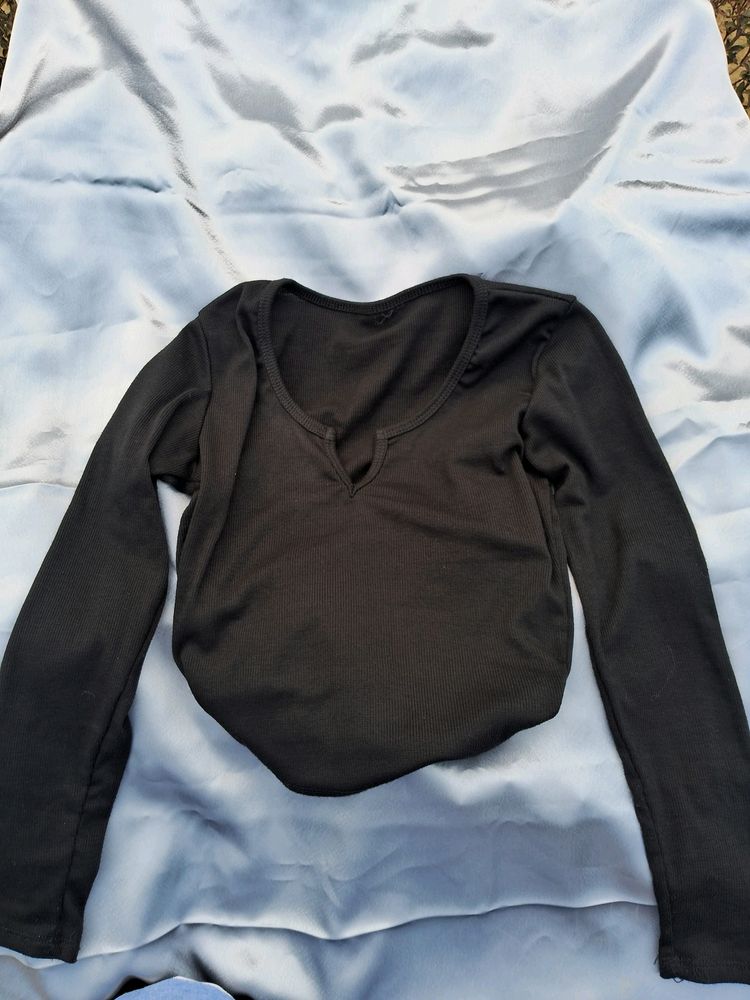 Black Top Long sleeve