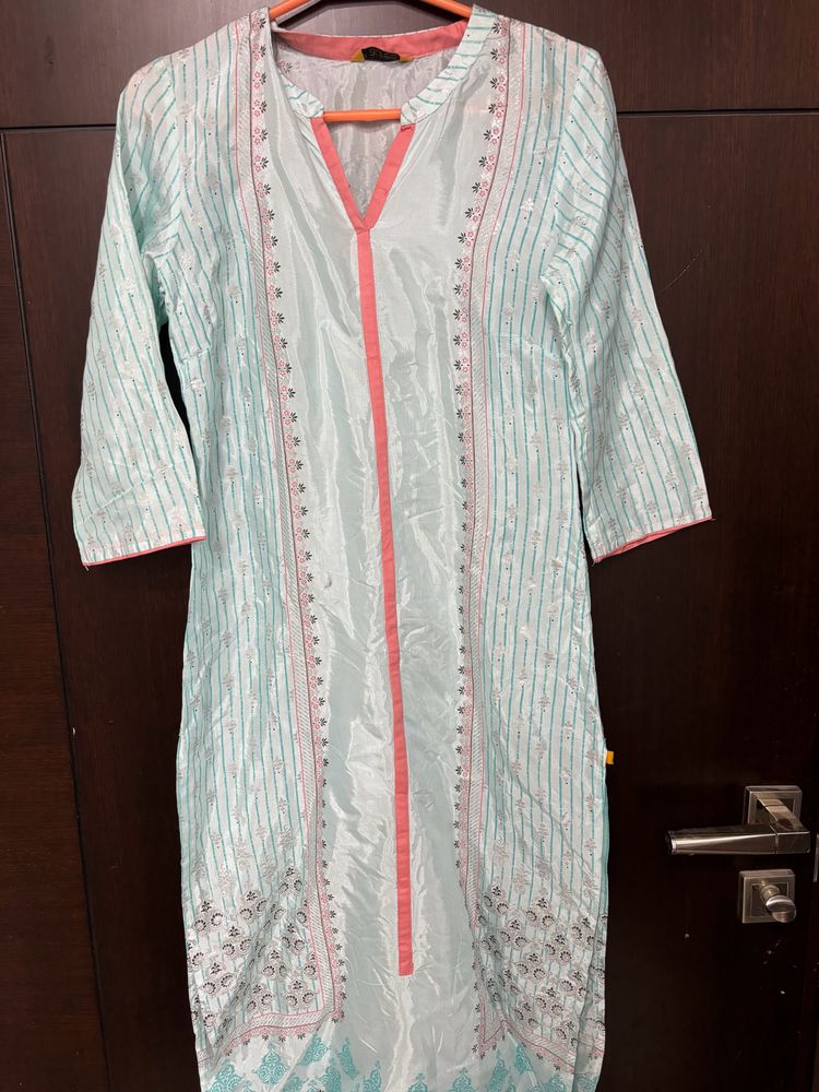 Kurti of Aurelia Brand