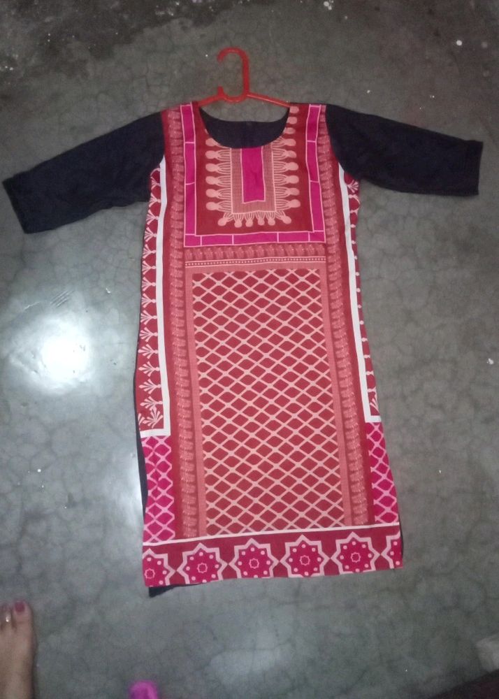 Pink Kurta With Black Legi