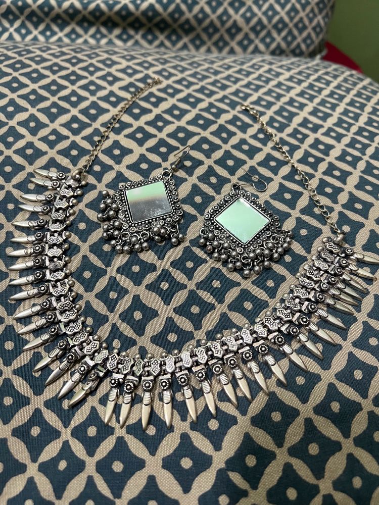 Oxidised Necklace With Mirror Earrings Set