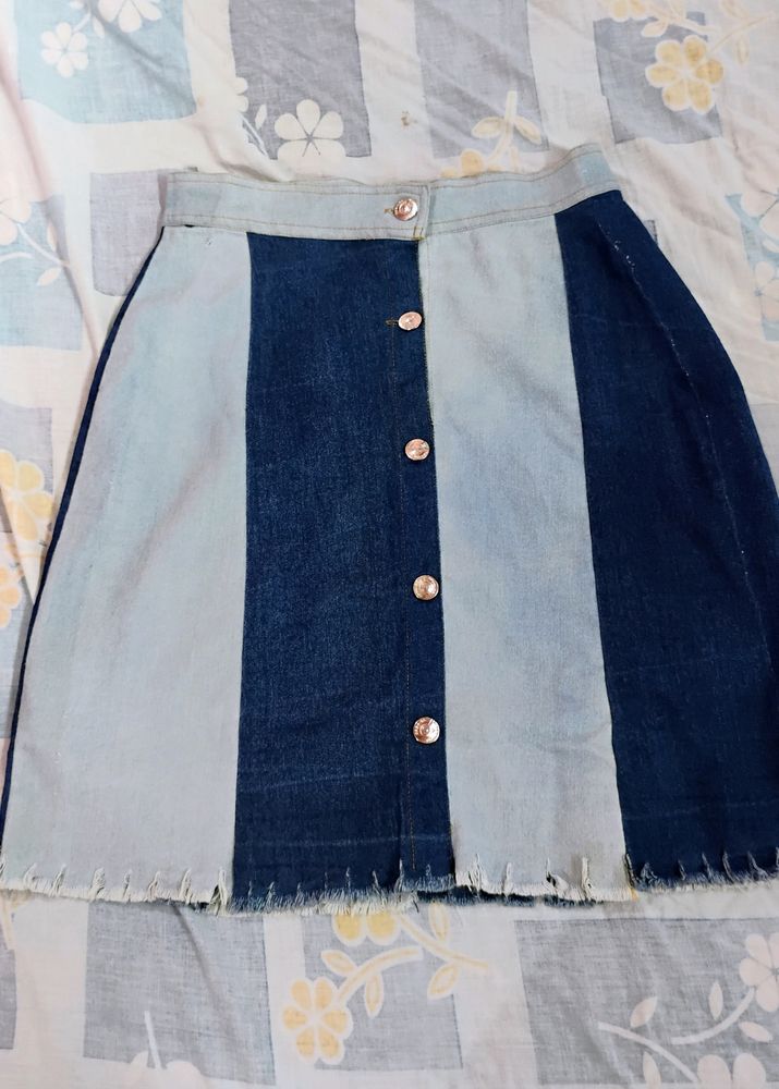 Denim Skirt 💙