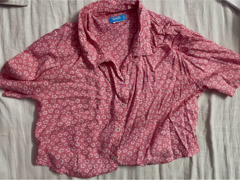 Cropped Pink Floral Shirt