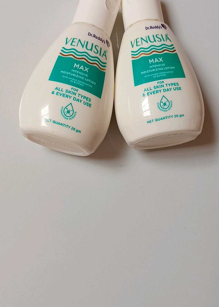 Combo Of 2 venusia Max Moisturizing Lotion