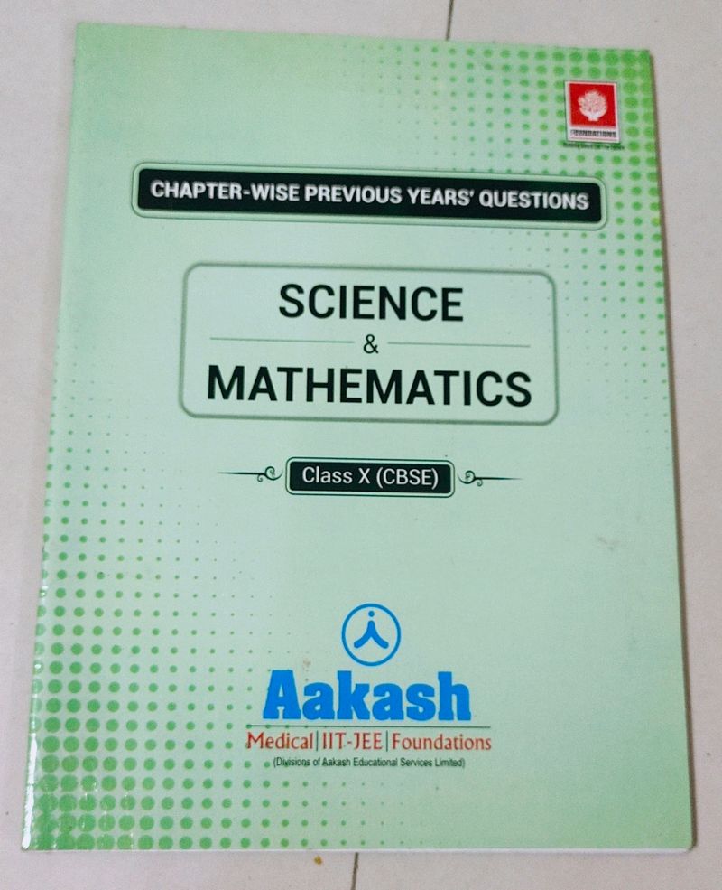 Class 10th Aakash Cbse Pyq Book&Practical Exam Bk