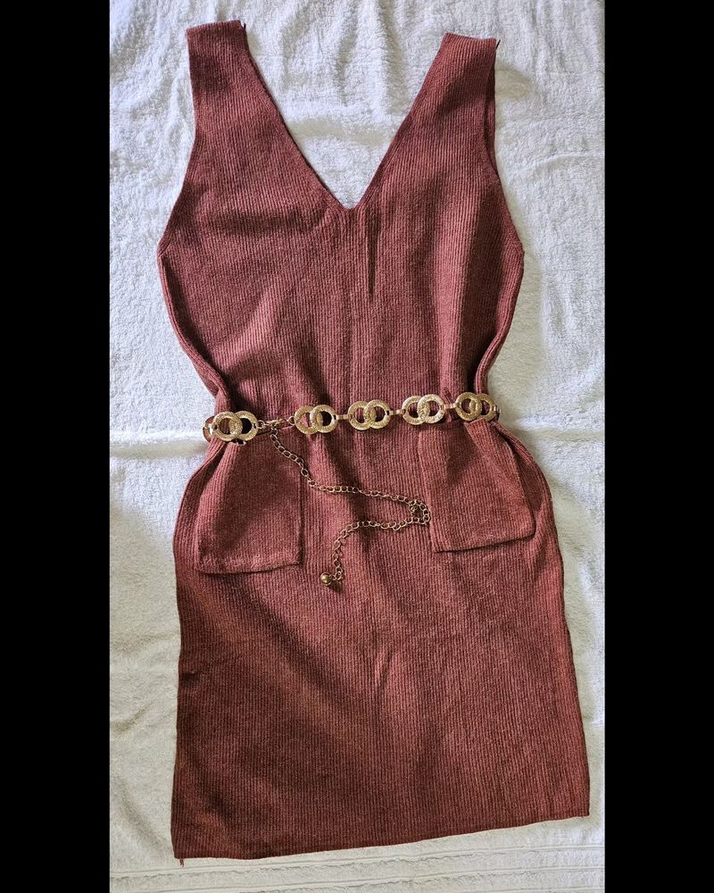 Sleveless Dress With Pockets( BELT NOT INCL)