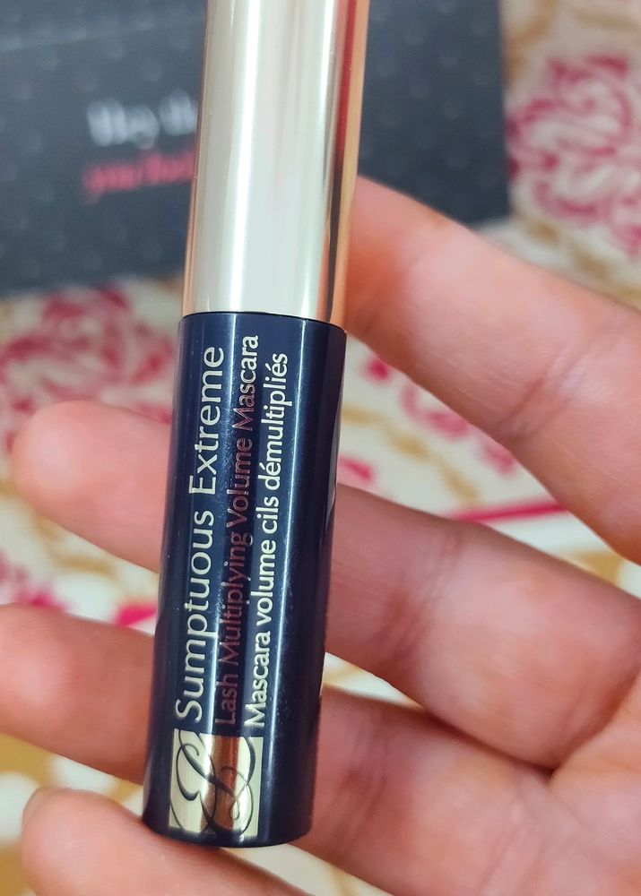 Estee Louder Sumptuous Extreme Mascara