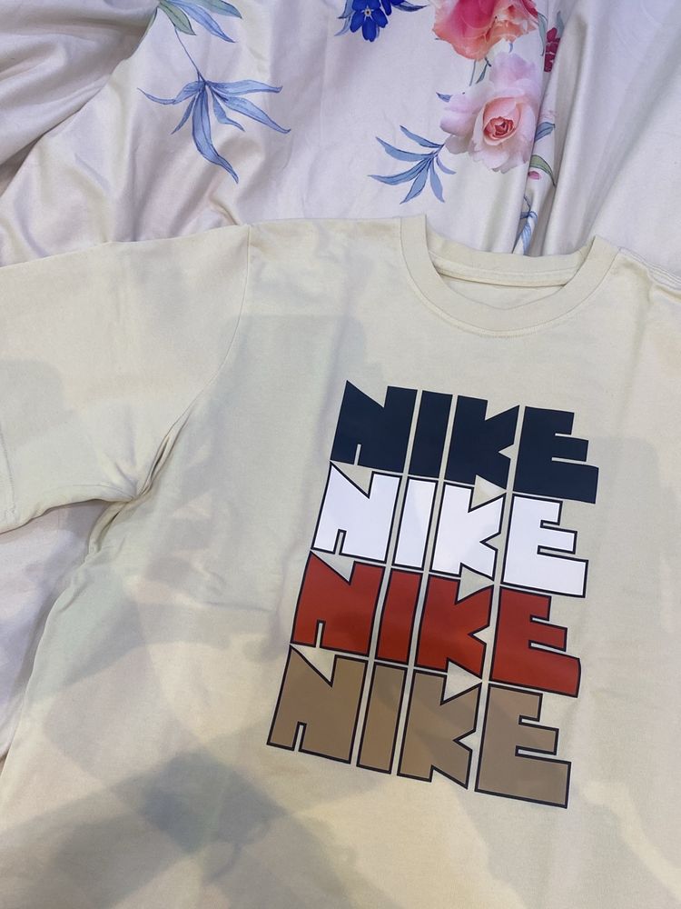 Nike Tee