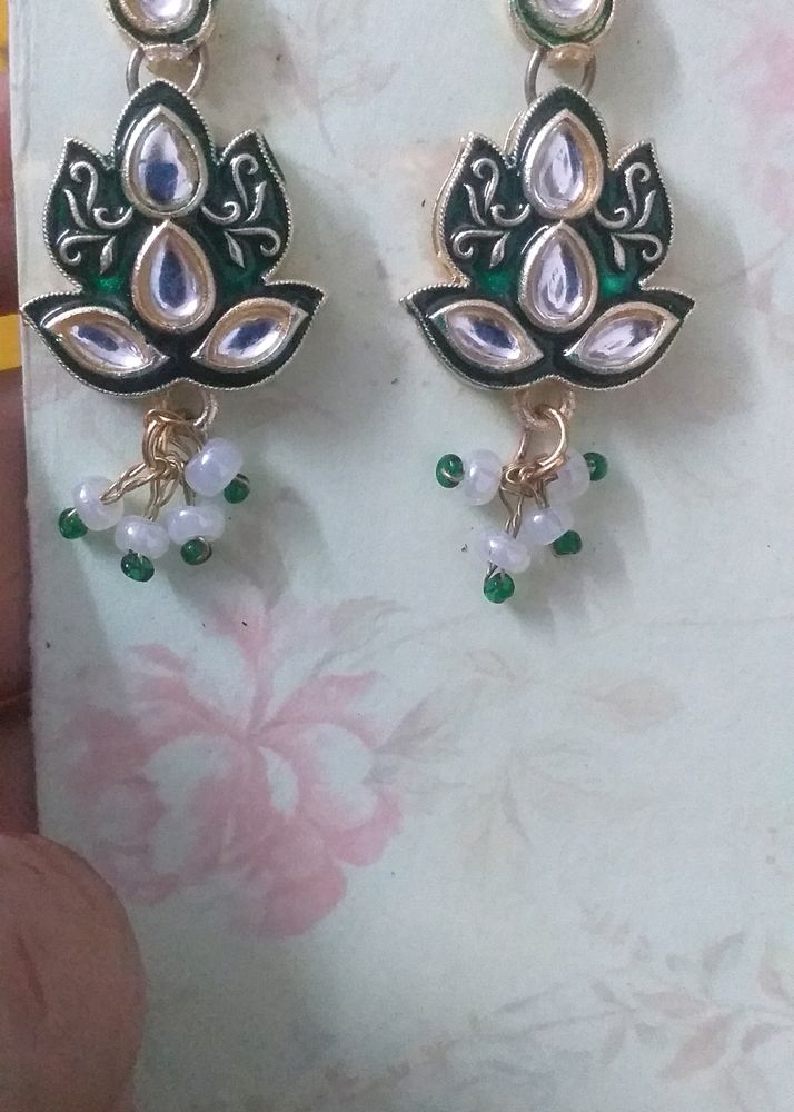 Kundan Earings