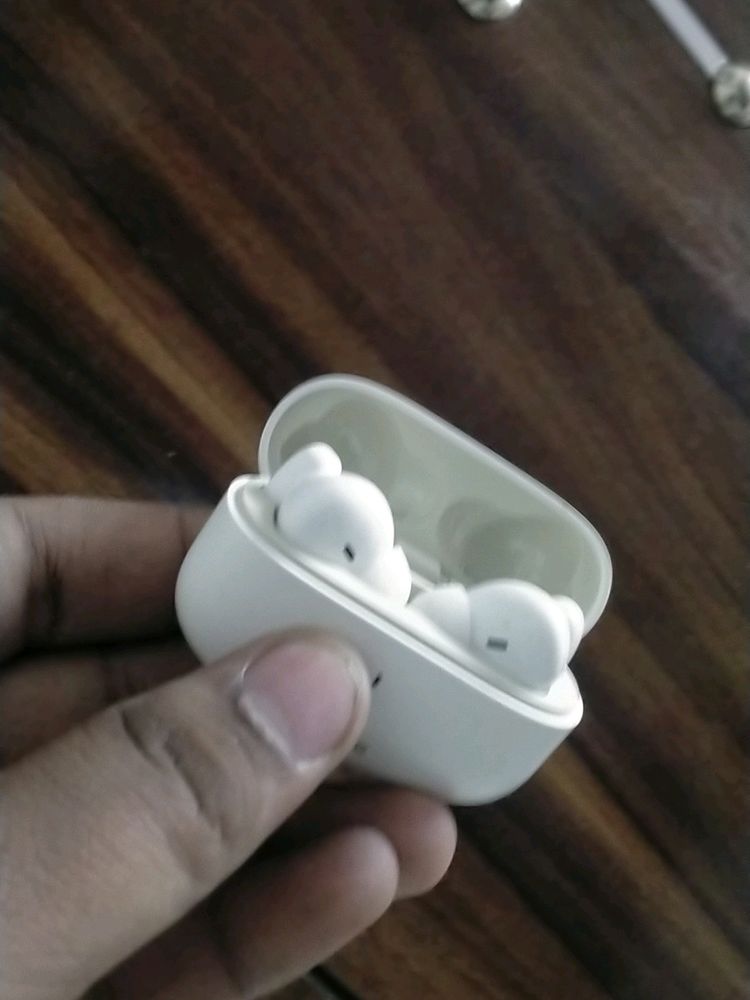 Noise Earpods